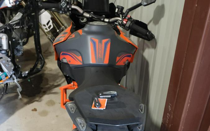 2023 KTM 1290 SUPER DUKE GT