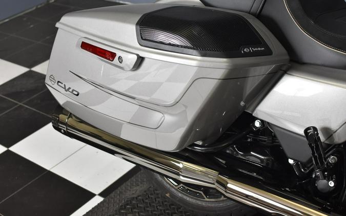 2023 Harley-Davidson CVO Road Glide Dark Platinum w/Pinstripe FLTRXSE