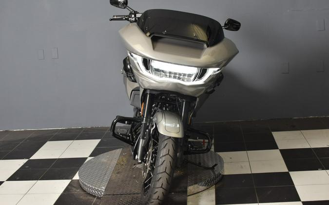 2023 Harley-Davidson CVO Road Glide Dark Platinum w/Pinstripe FLTRXSE