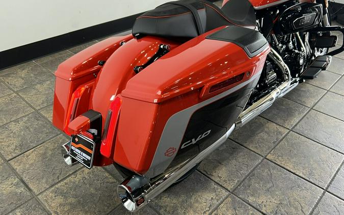 FLHXSE 2024 CVO™ Street Glide®