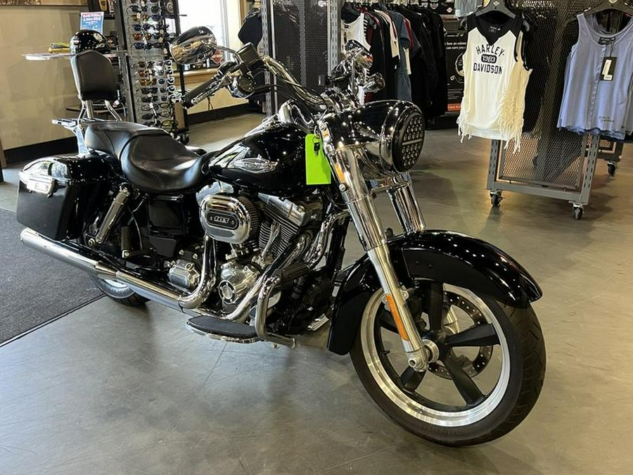 2016 Harley-Davidson® FLD - Dyna® Switchback™