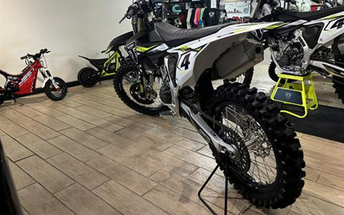 2025 Triumph TF 450-RC Edition
