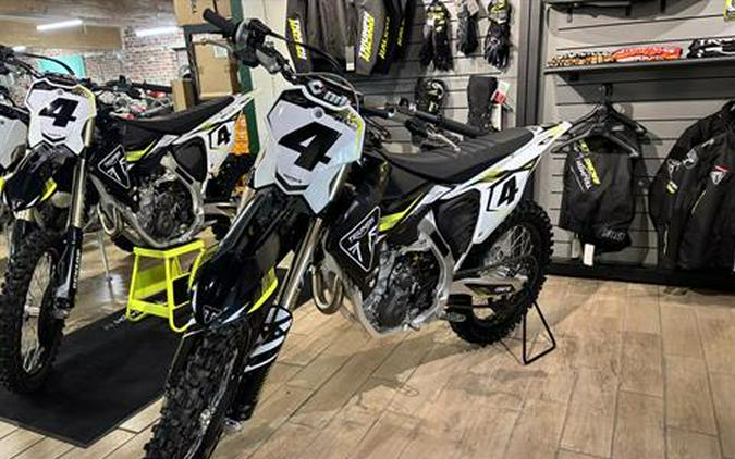 2025 Triumph TF 450-RC Edition