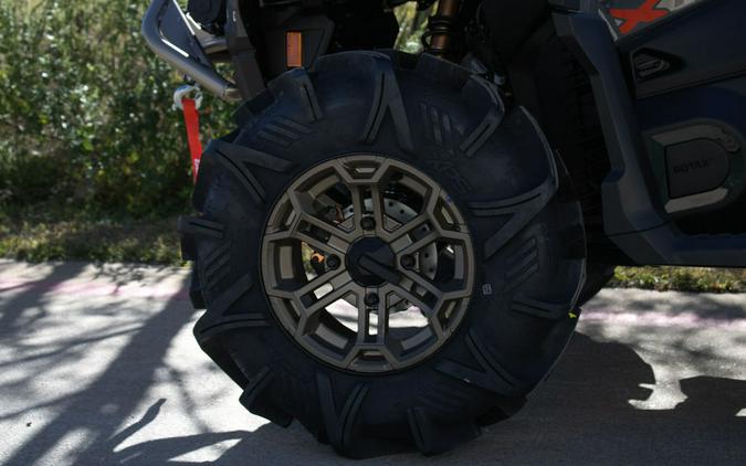 2026 Can-Am® Outlander X mr 1000R Granite Grey