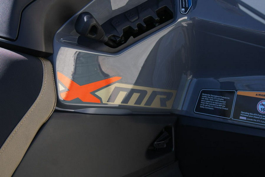 2026 Can-Am® Outlander X mr 1000R Granite Grey