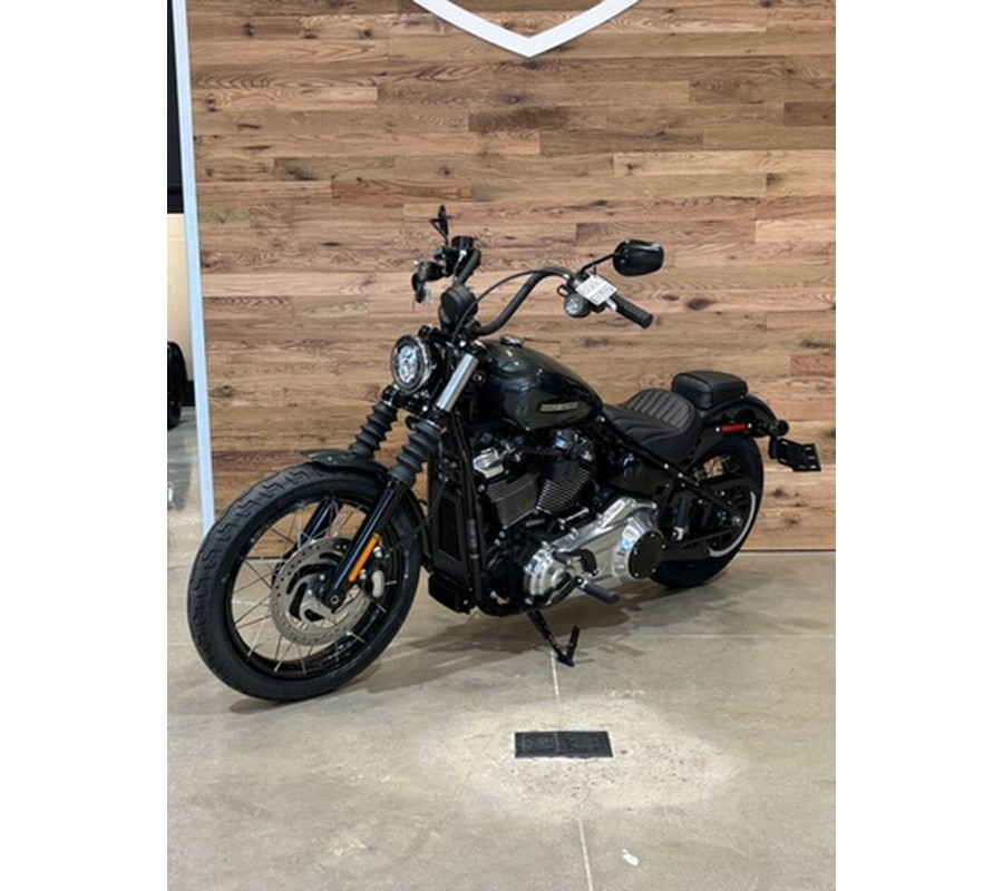 2025 Harley-Davidson Softail FXBB - Street Bob
