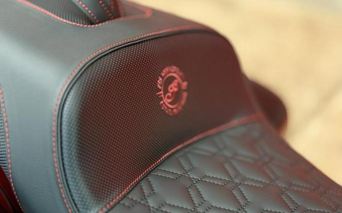 2026 Indian Motorcycle® Indian Challenger 125th Anniversary Edition 125th Anniversary Red with Blac