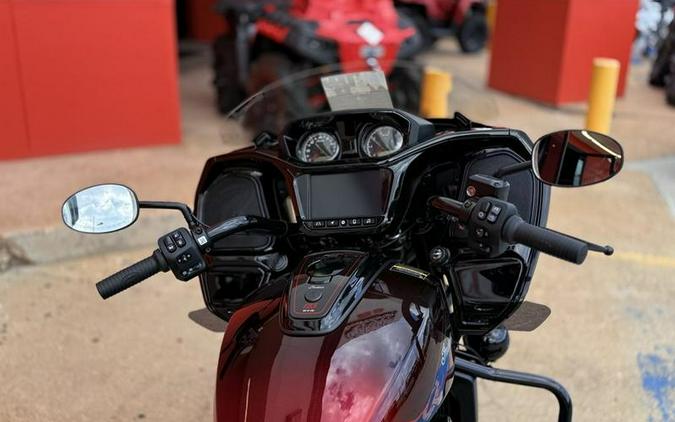 2026 Indian Motorcycle® Indian Challenger 125th Anniversary Edition 125th Anniversary Red with Blac