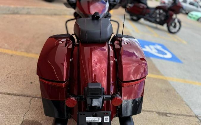 2026 Indian Motorcycle® Indian Challenger 125th Anniversary Edition 125th Anniversary Red with Blac
