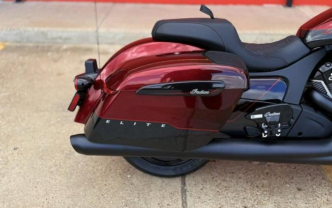 2026 Indian Motorcycle® Indian Challenger 125th Anniversary Edition 125th Anniversary Red with Blac