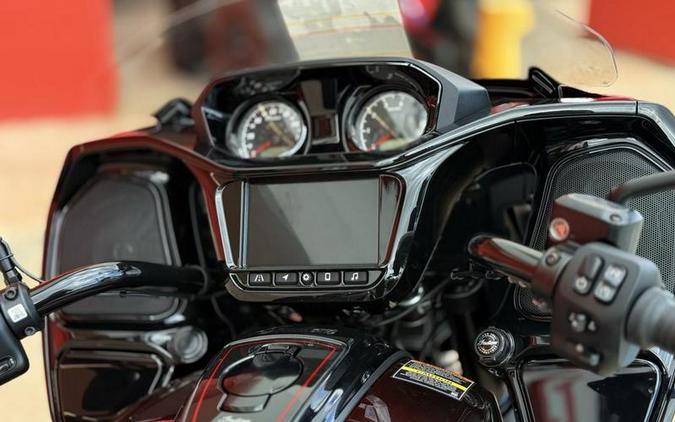 2026 Indian Motorcycle® Indian Challenger 125th Anniversary Edition 125th Anniversary Red with Blac