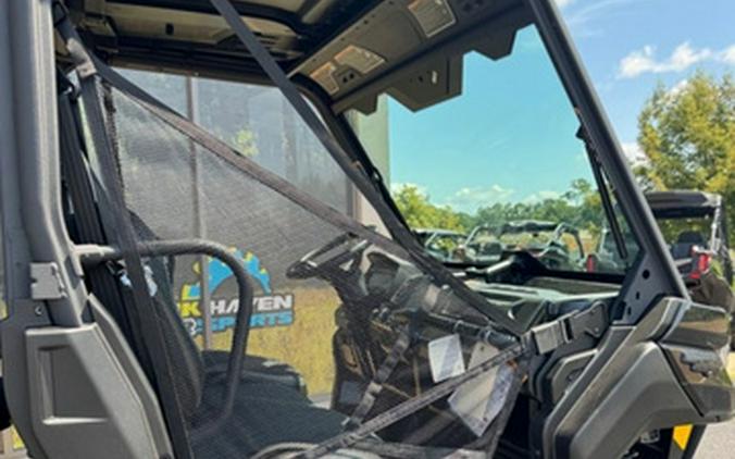 2025 Can-Am Defender MAX Lone Star HD10