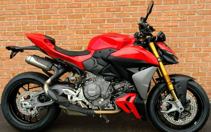 2025 Ducati Streetfighter V2