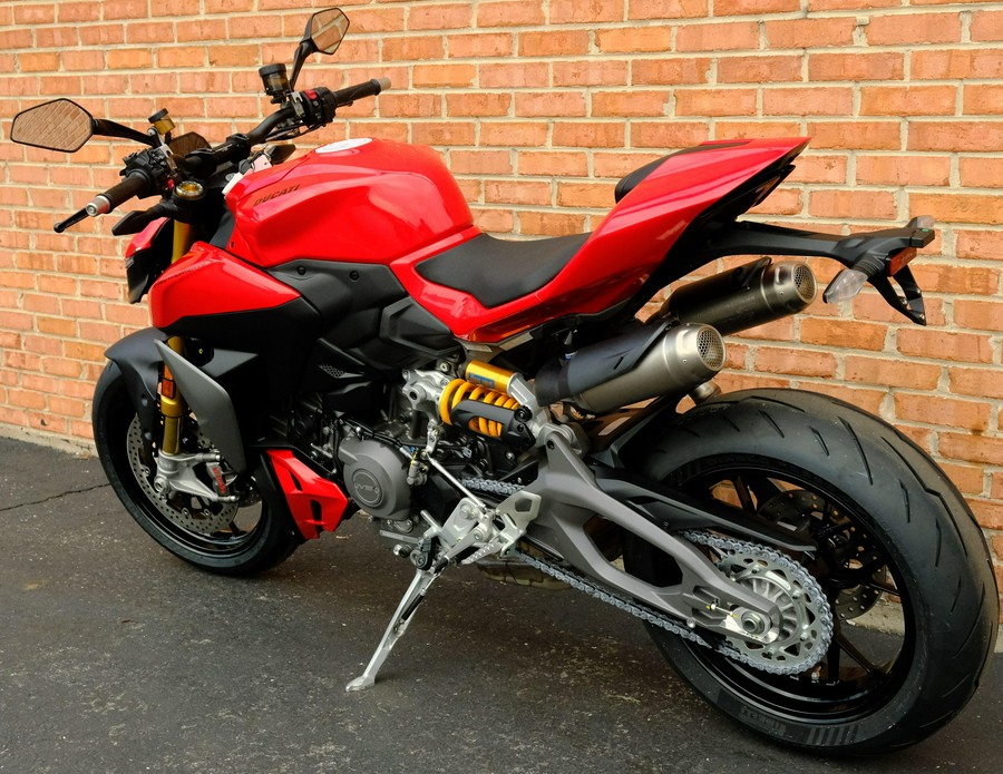 2025 Ducati Streetfighter V2