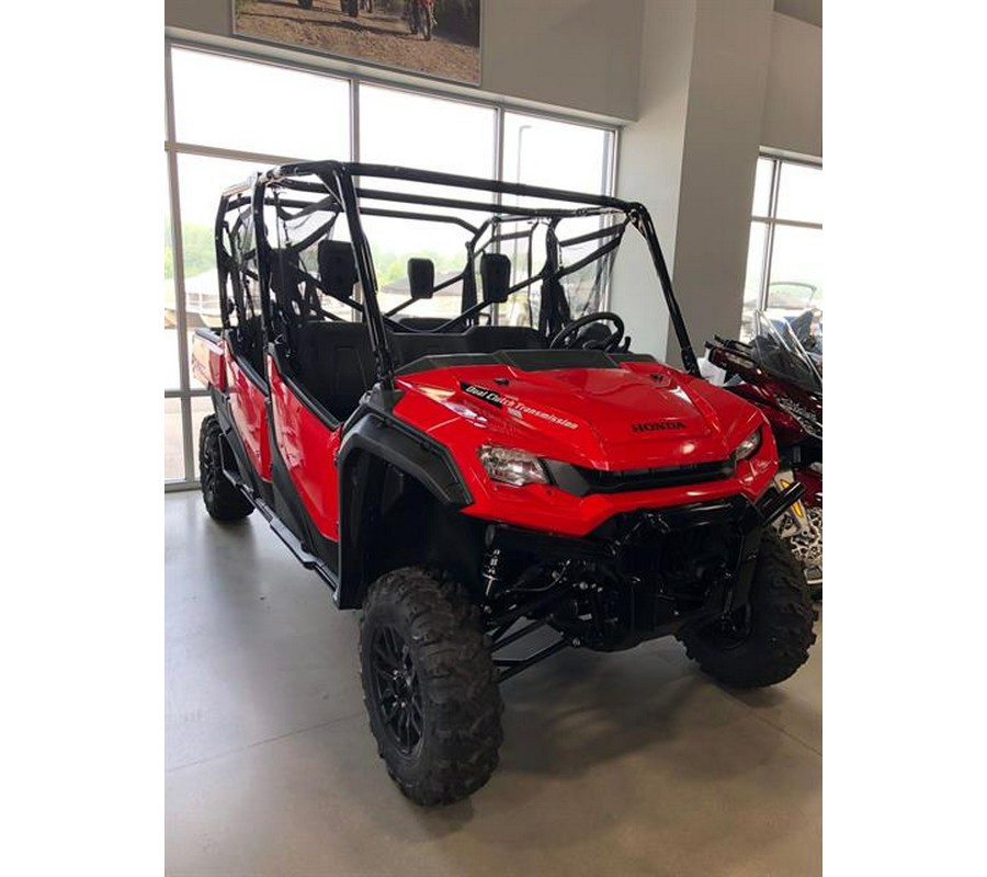 2023 Honda Pioneer 1000-6 Deluxe Crew