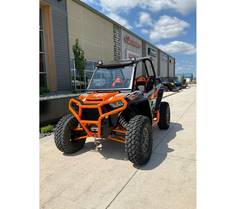 2018 Polaris Industries RZR XP TURBO EPS GHOST GRAY