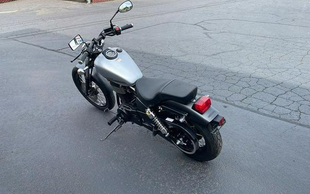 2018 Suzuki Boulevard S40