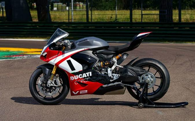 2025 Ducati Panigale V2 Superquadro Final Edition