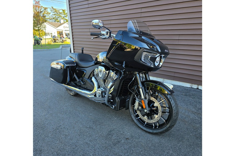 2025 Indian Motorcycle Challenger Limited 112 w PB Audio