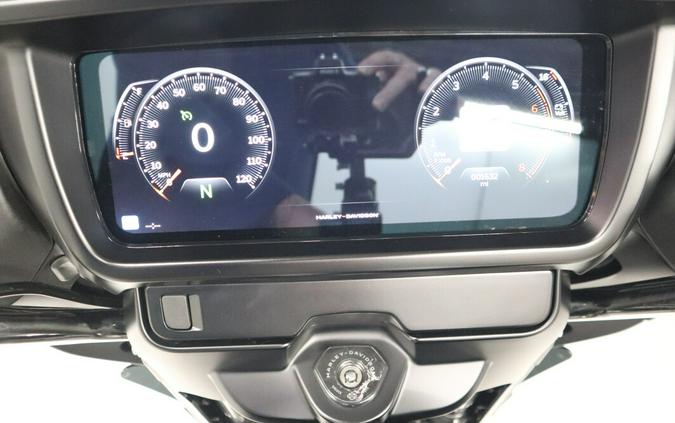 Used 2024 Harley-Davidson Street Glide FLHX