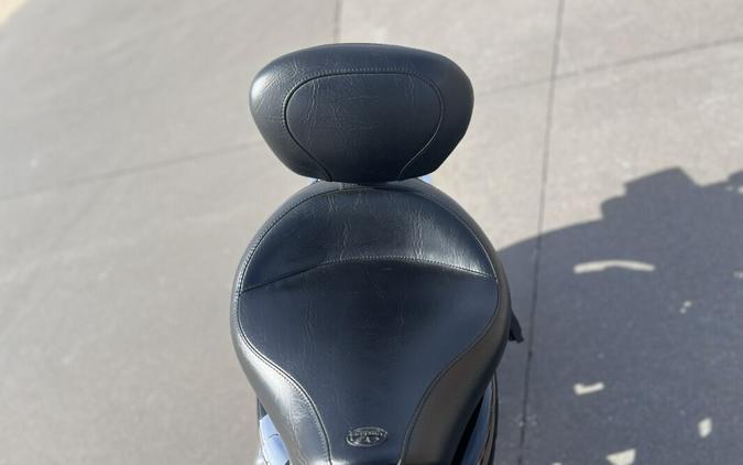 2009 Harley-Davidson® XL1200C, Custom BLACK