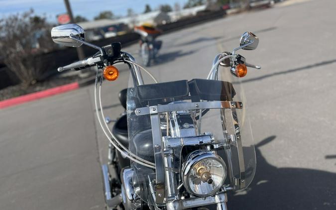 2009 Harley-Davidson® XL1200C, Custom BLACK