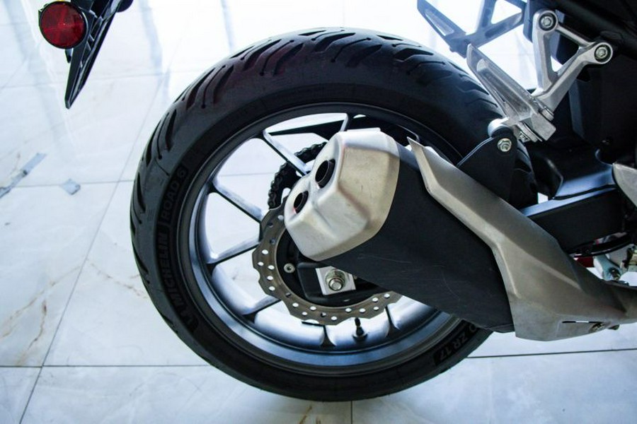 2025 Honda CBR500RA (ABS)
