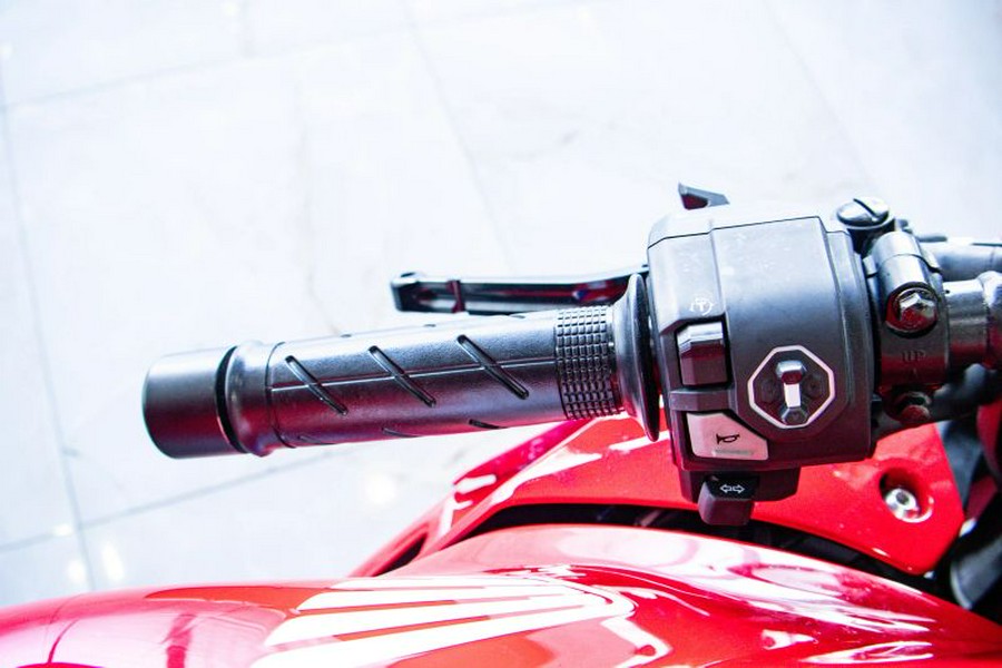 2025 Honda CBR500RA (ABS)