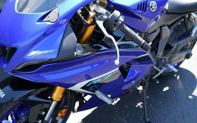 2025 Yamaha YZF-R7