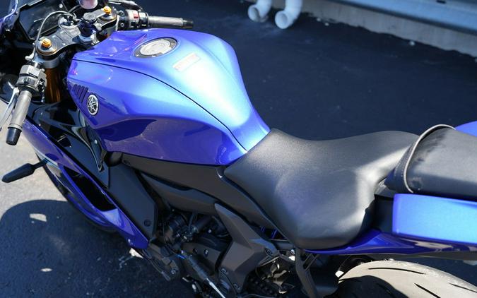 2025 Yamaha YZF-R7