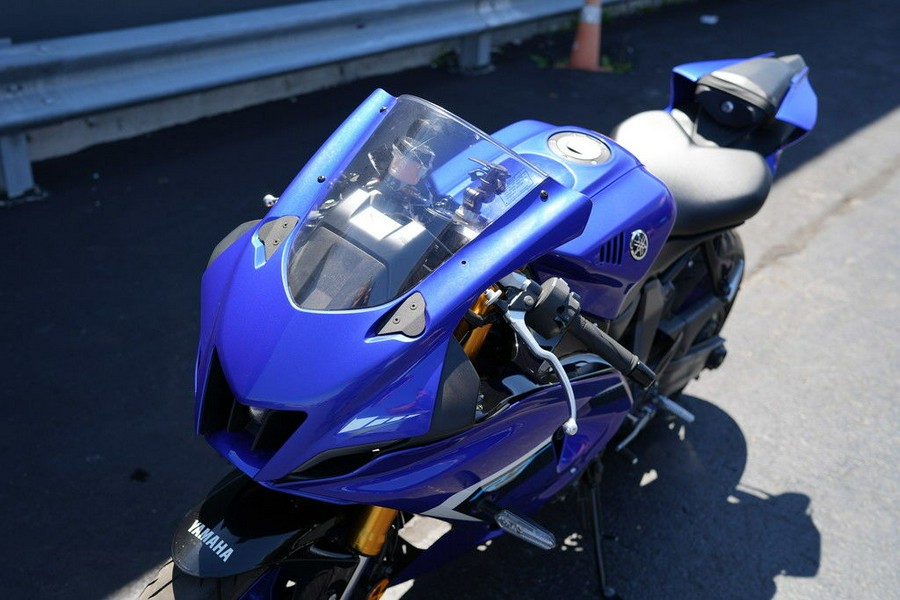 2025 Yamaha YZF-R7