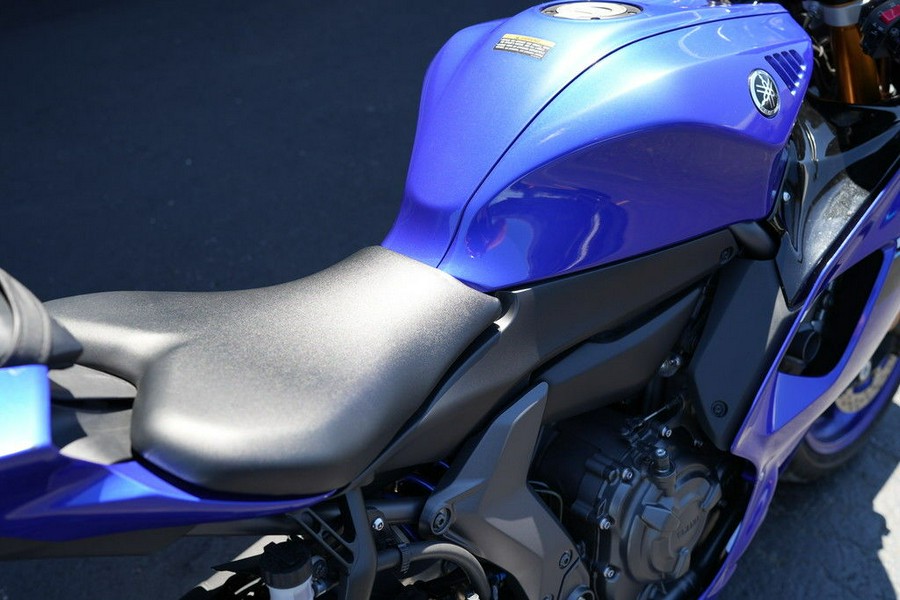 2025 Yamaha YZF-R7