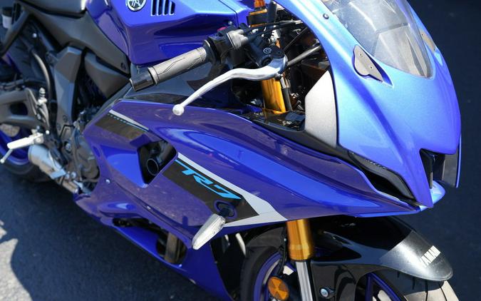 2025 Yamaha YZF-R7