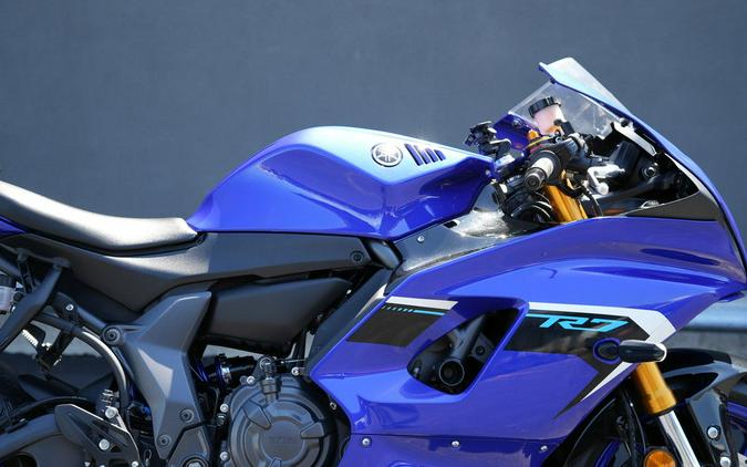 2025 Yamaha YZF-R7