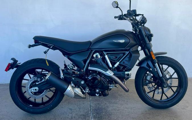 2027 Ducati SCRAMBLER ICON DARK