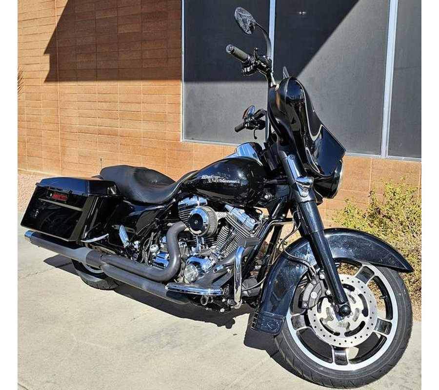 2010 Harley-Davidson® FLHX - Street Glide®