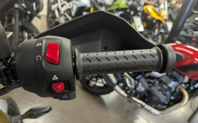 2025 Triumph Scrambler 400 X