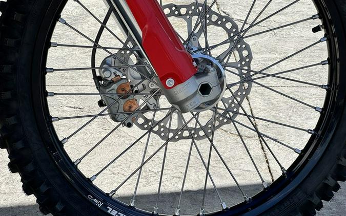 2026 Ducati Desmo 450 MX