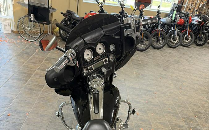 2006 Harley-Davidson® Street Glide® BLACK