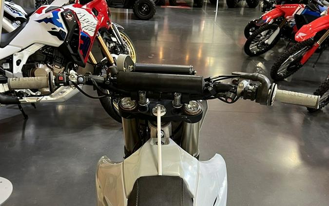 2022 Yamaha YZ 450F