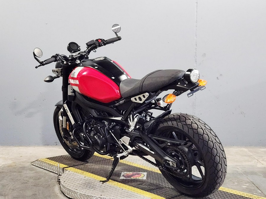 2018 Yamaha XSR900