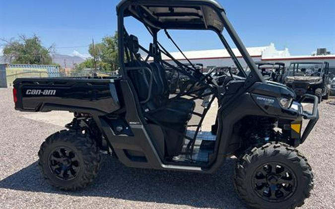 2024 Can-Am Defender XT HD10