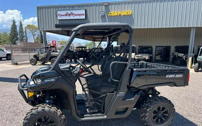 2024 Can-Am Defender XT HD10