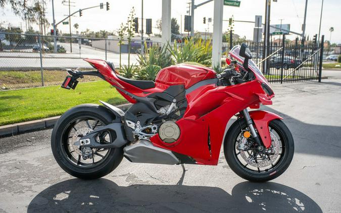 2025 Ducati Panigale V4