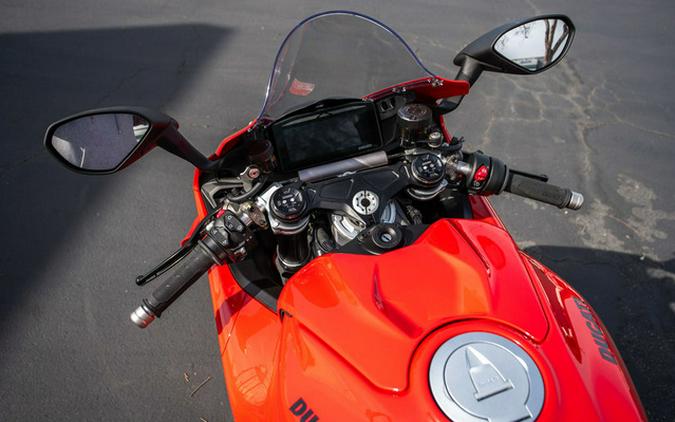 2025 Ducati Panigale V4