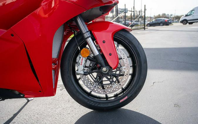 2025 Ducati Panigale V4