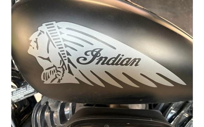 2022 Indian Motorcycle CHIEF BOBBER DARK HORSE