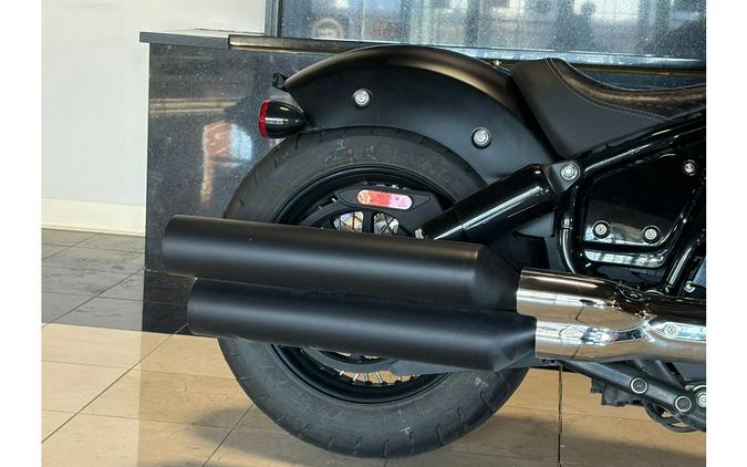 2022 Indian Motorcycle CHIEF BOBBER DARK HORSE