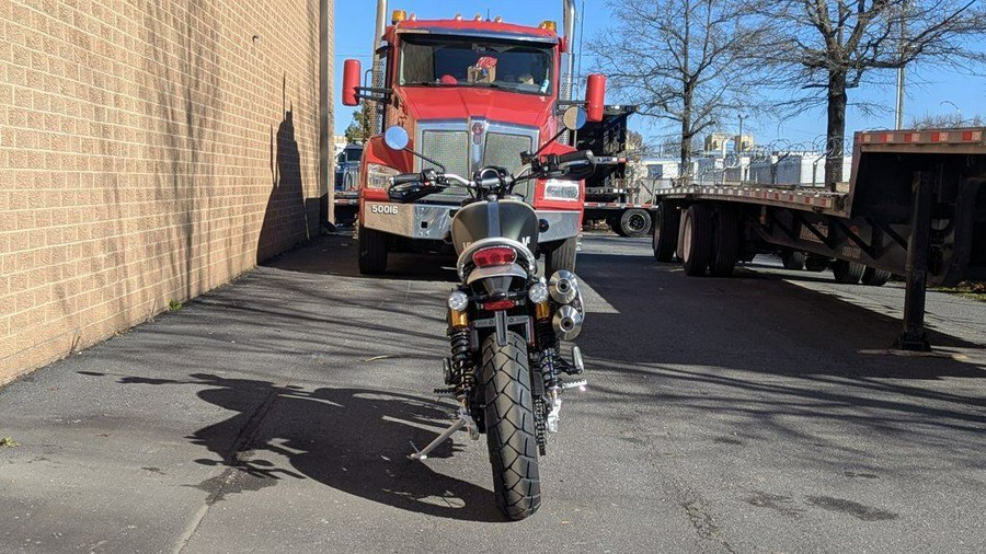 2026 Triumph Scrambler 1200 XE Matte khaki green