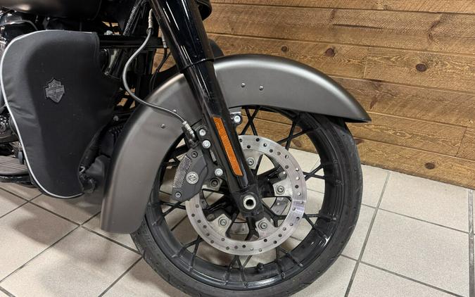 2020 Harley-Davidson® Street Glide® Special River Rock Gray Denim FLHXS
